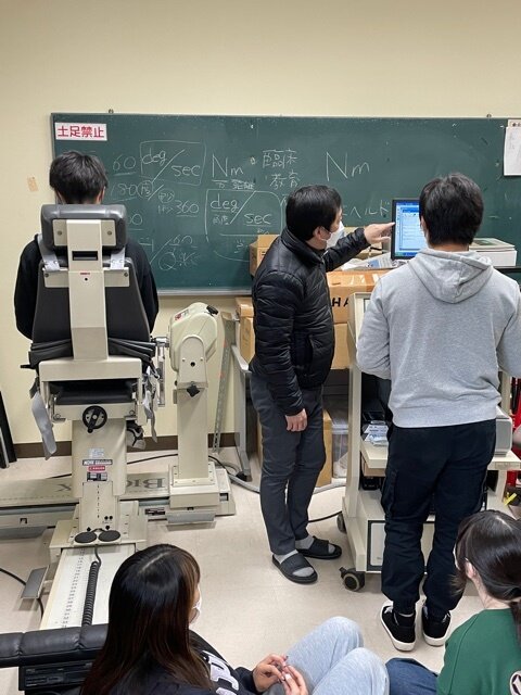 解剖生理学・基礎運動学実習を行いました！